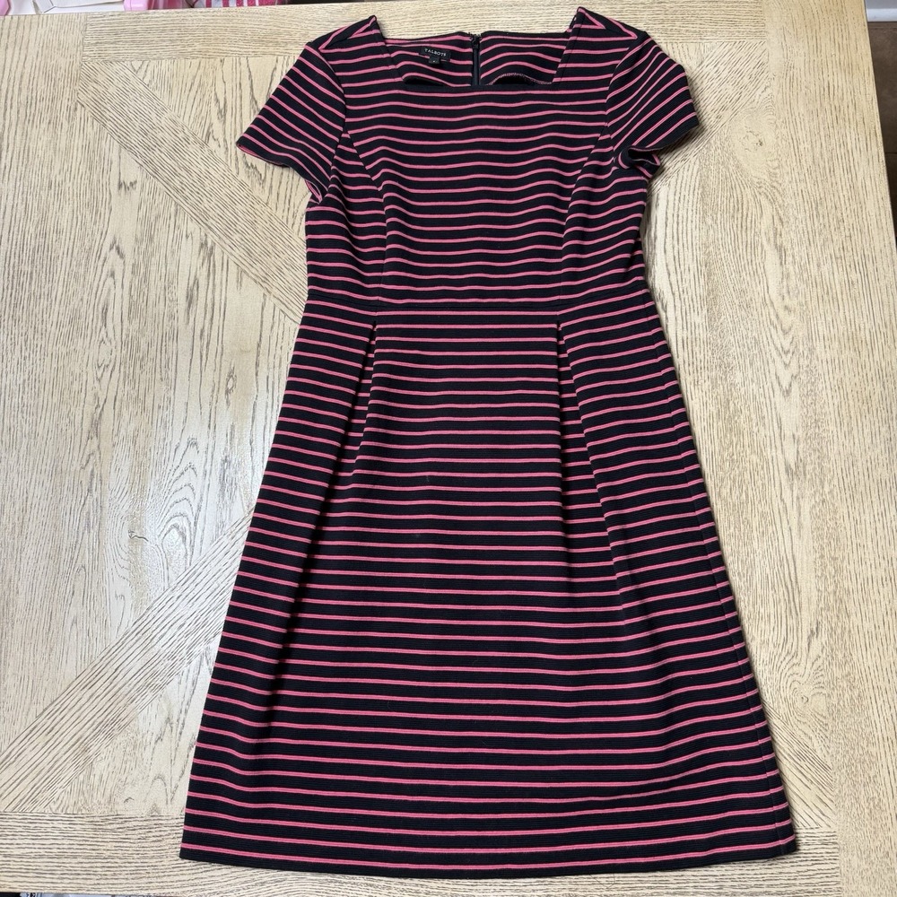 Talbots Size 6 Black Pink Square Neck Dress‎